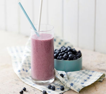 Berry breakfast smoothie