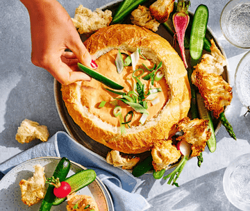 Chile con queso cob loaf