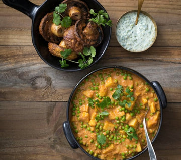 Potato and green pea curry