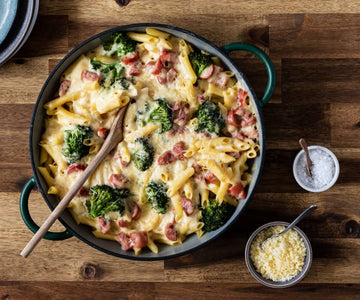 Broccoli and ham pasta bake