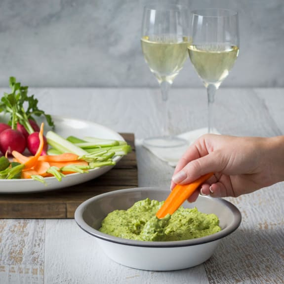 Zingy avocado and lime dip